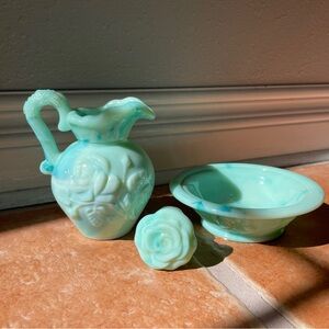 Vintage 1986 Avon Rose Pitcher